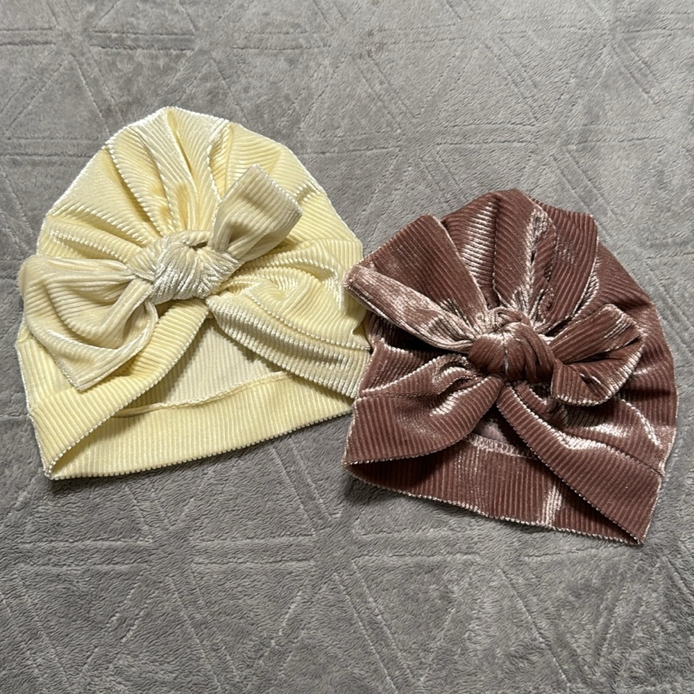 Bundle of Ribbed knitted hats